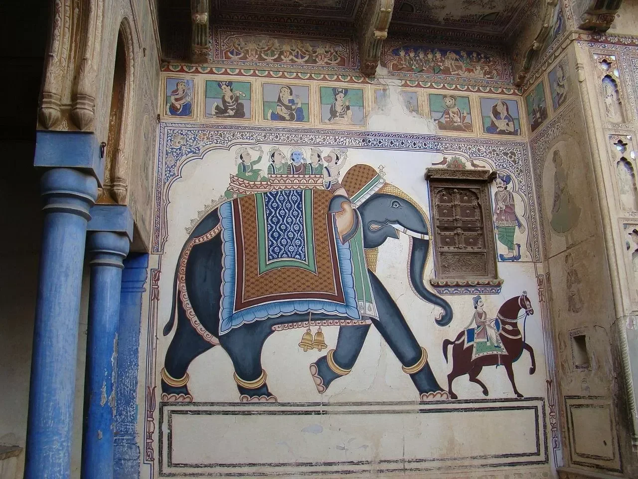 tour image